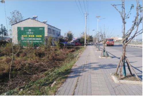  霍邱书山南院墙体广告